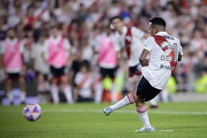 Liga Profesional: River defiende la punta de local ante Unión (Fuente: Fotobaires)
