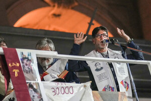 Finalizó la huelga de hambre del padre Paco Olveira frente a los Tribunales