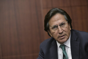 El expresidente peruano Alejandro Toledo se entregó a la justicia estadounidense