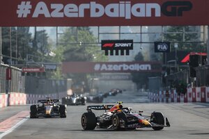 Checo Pérez ganó el Sprint de la Fórmula 1 en Bakú (Fuente: AFP)