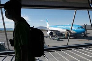 Amenaza de bomba en Ezeiza: el avión de Aerolíneas Argentinas finalmente partió