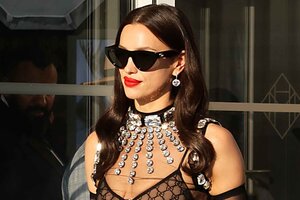 Así es el vestido de Gucci más atrevido de la historia: lo lució Irina Shayk en Cannes