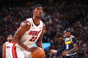 NBA: Miami sorprendió a Denver e igualó la serie final (Fuente: AFP)