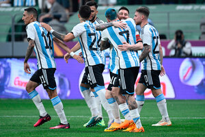 Argentina vs Indonesia el lunes feriado: a qué hora juegan y cómo verlo en vivo (Fuente: AFP)