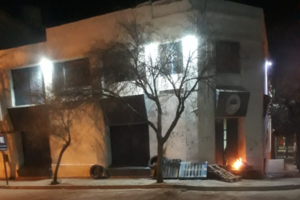 Intentaron incendiar la sede municipal de La Quiaca (Fuente: Gentileza La Ultima Palabra La Quiaca)