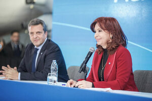 Cristina Kirchner: "El FMI y el gobierno de EE.UU. tienen que hacerse cargo del desmanejo" (Fuente: Prensa Senado)