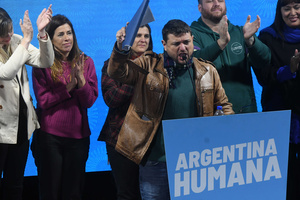 Juan Grabois: "Juntamos un millón de votos con dos escarbadientes" (Fuente: Télam)