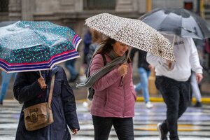 Temporal en Buenos Aires: alertas por tormenta y lluvias fuertes (Fuente: NA)