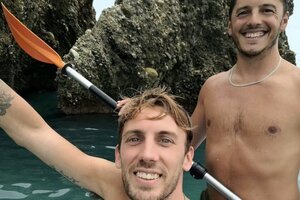 Desaparecidos en Málaga: buscan con barcos y un helicóptero a los dos argentinos que hacían paddle surf