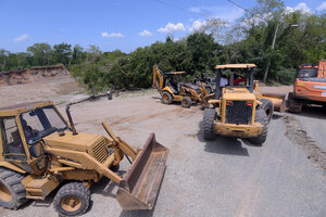 República Dominicana amenaza con el cierre total de su frontera con Haití   (Fuente: EFE)
