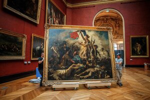 Retiraron "La libertad guiando al pueblo" del Museo del Louvre para tareas de restauración (Fuente: AFP)