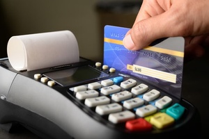 Tarjeta de débito: 10 claves para obtener la devolución de IVA y el reintegro en las compras (Fuente: Freepik)