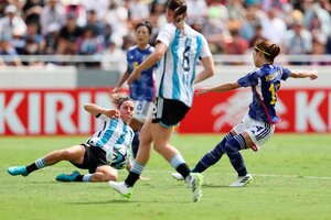 La Selección femenina sufrió una aplastante caída ante Japón (Fuente: AFP)