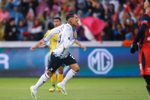 Guerrero festeja su primer gol en Quito (Fuente: NA)