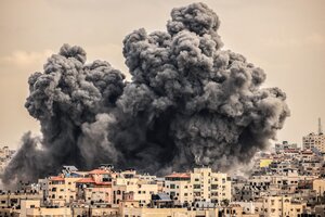 Israel impuso un cierre total a Gaza y redobló sus bombardeos