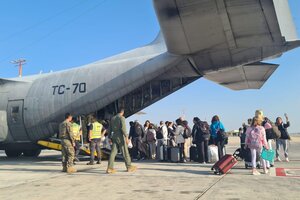 Aterrizó en Roma el primer vuelo con argentinos evacuados desde Israel (Fuente: Cancillería)