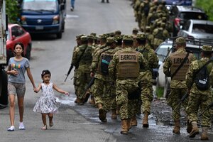 El Salvador: Bukele cercó tres barrios con 4.000 militares y policías (Fuente: EFE)