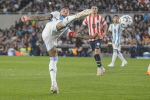 El gol de Otamendi con el que la selección argentina madrugó a Paraguay (Fuente: Alejandro Leiva)