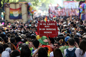 La Marcha del Orgullo en imágenes  (Fuente: NA)