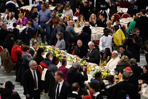 El Papa Francisco recuerda a los pobres del mundo