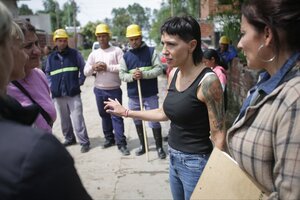 Quilmes: Mayra Mendoza supervisó operativo municipal para atender la emergencia provocada por el temporal y la sudestada