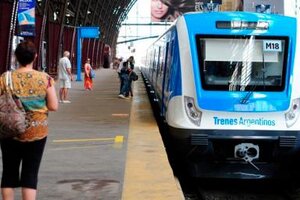 Este lunes comienzan a regir las nuevas tarifas en colectivos y trenes del AMBA (Fuente: Télam)