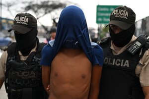 Un muerto y 48 presos fugados de una cárcel de Ecuador (Fuente: AFP)