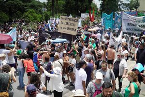 Paro general: más de 10 mil personas se volcaron a las calles de la capital salteña  (Fuente: Gentileza Erre Elías)
