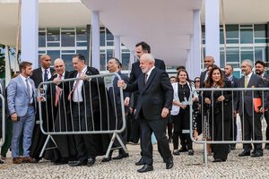 Retiraron en Brasilia las últimas vallas colocadas tras el intento de golpe bolsonarista (Fuente: @LulaOficial)