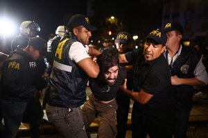 Represión en Congreso: hubo 20 detenidos (Fuente: NA)