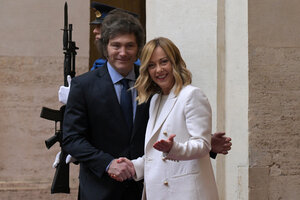 Milei se reunió con la ultraderechista premier italiana Giorgia Meloni (Fuente: AFP)