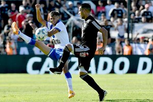 Copa de la Liga: Vélez lo dio vuelta y festejó en su visita a Riestra (Fuente: Télam)