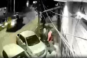 Acribillan su camioneta y asesinan de dos balazos a un mecánico de 19 años en Lanús   (Fuente: Captura de una cámara municipal)