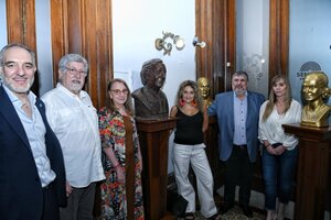 La historia del busto de Kirchner que Villarruel quiso descartar