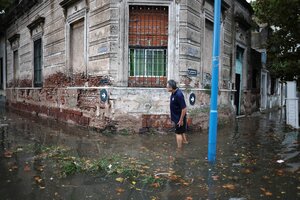 Lluvia e inundaciones: Defensa Civil bonaerense confirmó que "la situación está bajo control" (Fuente: NA)