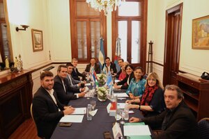 Ricardo Quintela recibe a los ministros de Desarrollo Social del país