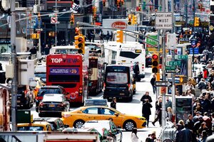 Nueva York cobrará peaje de 15 dólares por auto para combatir el congestionamiento (Fuente: AFP)
