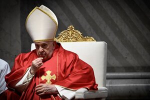 El Papa presidirá la vigilia de Pascuas en medio de preocupaciones por su salud (Fuente: AFP)
