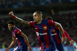 Gol de Raphinha | Barcelona vs PSG en vivo por Champions League (Fuente: AFP)