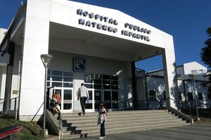 Sáenz quiere extender al país el cobro del servicio de salud a extranjeros