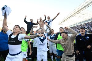 Copa de la Liga: con uno menos, Vélez hizo el aguante y es el primer finalista (Fuente: Fotobaires)