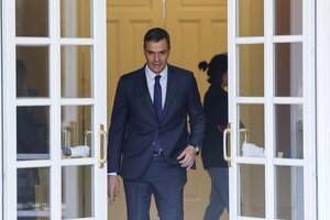 Pedro Sánchez amaga, pero no se va