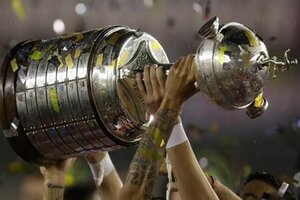 Conmebol confirmó fecha de sorteo de octavos de final de las Copas (Fuente: AFP)