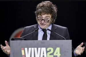 "Condena y rechazo a sus palabras" y "euforia en Vox": así reflejan los medios españoles los insultos de Milei a Pedro Sánchez