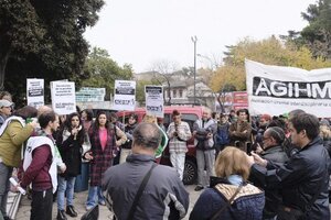 Protesta de los trabajadores del Hospital Moyano