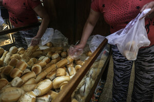 El pan aumentará a 2400 pesos 