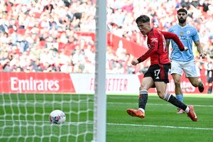 El Manchester United se sacó la mufa ante el City y ganó la Copa inglesa (Fuente: AFP)