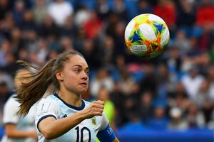 Selección femenina: la AFA desmintió los dichos de Estafanía Banini (Fuente: NA)