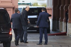 Federico Sturzenegger anunció un proyecto para tercerizar la entrega de alimentos 