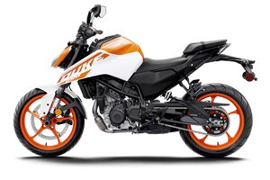 KTM revoluciona el segmento de motos naked 